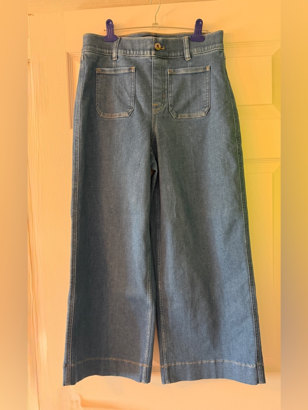 Spanx Denim High-Waist Wide-Leg Crop Jeans - medium EUC - Picture 3 of 8